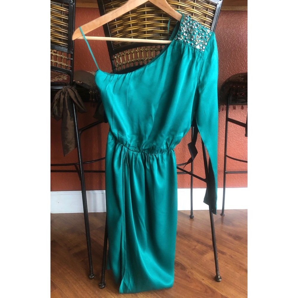 Guess XXS satin one shoulder dress